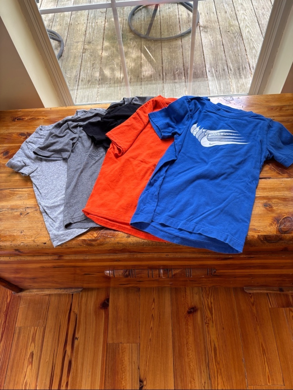 5 Boys T-Shirts Size XS